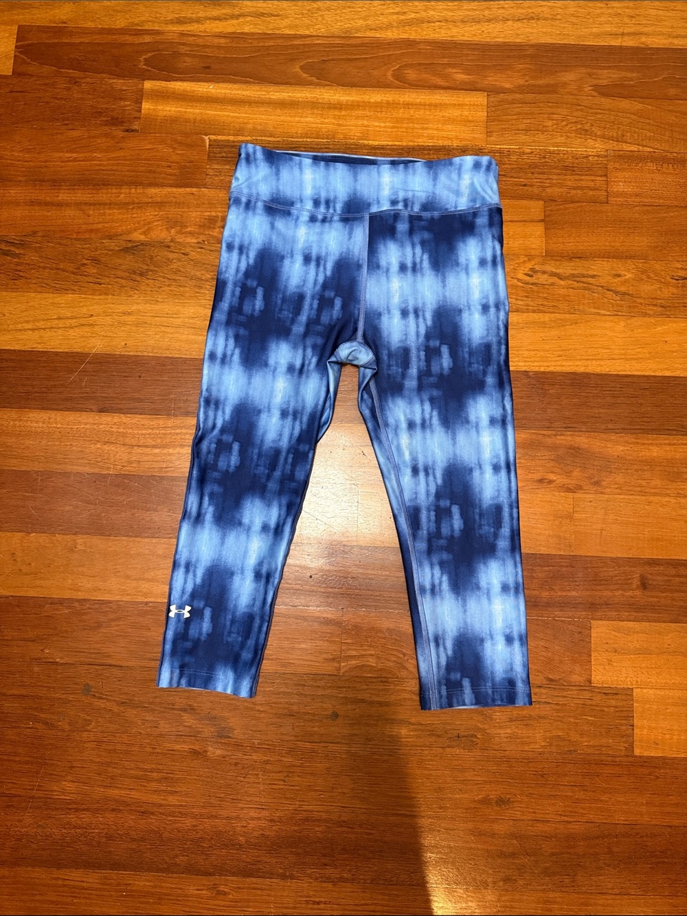 Under Armour Women’s Blue Tie-Dye Heatgear Compression Capri Leggings